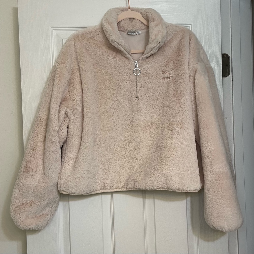 Puma Faux Fur Pullover Size Large